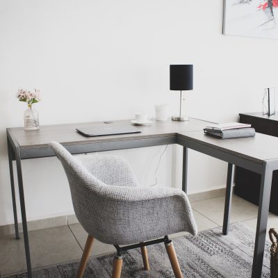 ricardorv30-workplace-5517744_1920